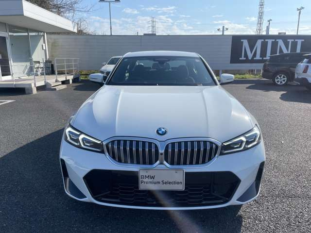 3シリーズセダン318i