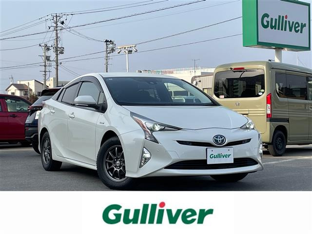 プリウス1.8 A E-Four 4WD