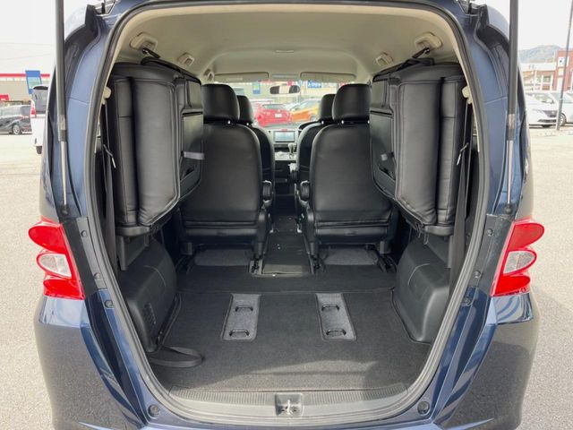 ���Q�b�W���[���́A��e�ʂ̃X�y�[�X���m�ہB���i�̂����������烌�W���[�܂ŁA���L�����􂵂Ă���܂�!�܂��A���A�V�[�g��|�����ƂŃo���G�[�V�����L���ɂ��g�����������܂��B