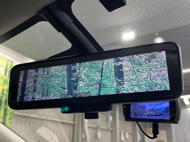 �y�C���e���W�F���g���[���~���[�z��Ȃ̑傫�ȉו��⓯��҂Ō�����m�F���Â炢���ł����S!�J�������B�e�����ԗ�����̉f�������[���~���[���ɕ\���B�N���A�Ȏ��E�ŏ󋵂̊m�F���\�ł�!