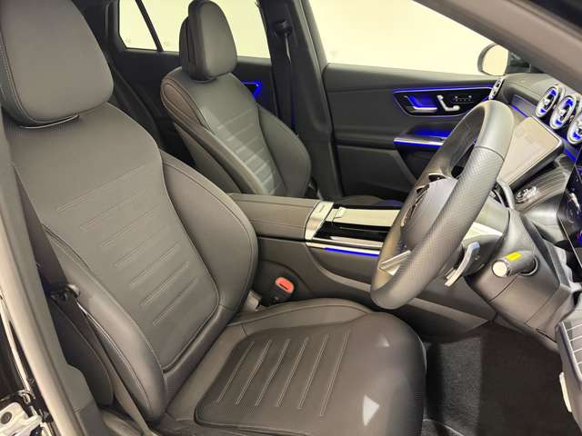 GLCクーペ220d 4マチック AMGラインパッケージ(ISG) 4WD