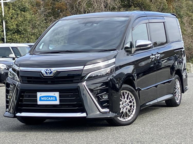 ヴォクシー1.8 ハイブリッド ZS 煌III