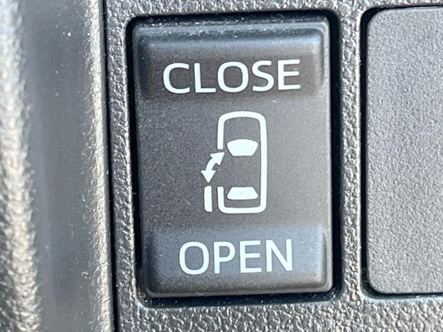 �y�p���[�X���C�h�h�A�z�X�}�[�g�L�[��^�]�Ȃ̃X�C�b�`�ŃX���C�h�h�A�̊J���\���d��������͂����ăh�A���J����K�v�������A���������q�l�ł��A�d���ו��������Ă��鎞�����N�ɊJ���߂ł��܂���