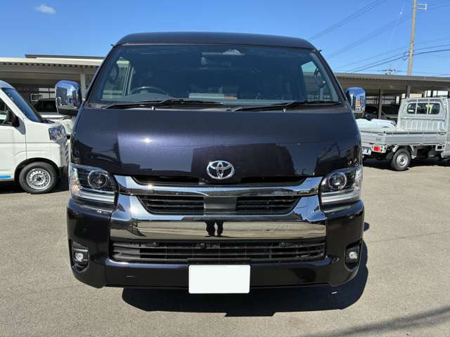 ハイエースバン