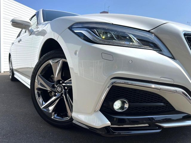 �yLED�w�b�h���C�g�z���V����ԑ��s�����ǍD�Ȏ��E���m�ۂ����S���ĉ^�]�ł��鍂�P�xLED�w�b�h���C�g�𑕔�!�_�����x�������A����d�͂��}�����Ă��܂��B