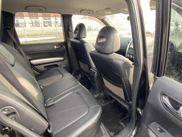 ������̃N���}�͎��O�ɃI�C�����������{���Ă���܂���