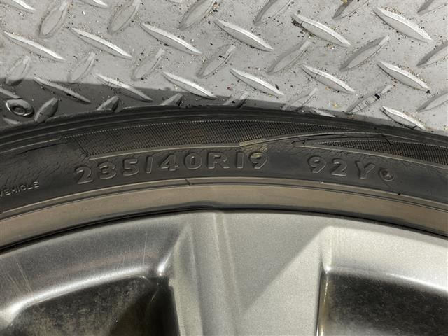 ES300h Fスポーツ