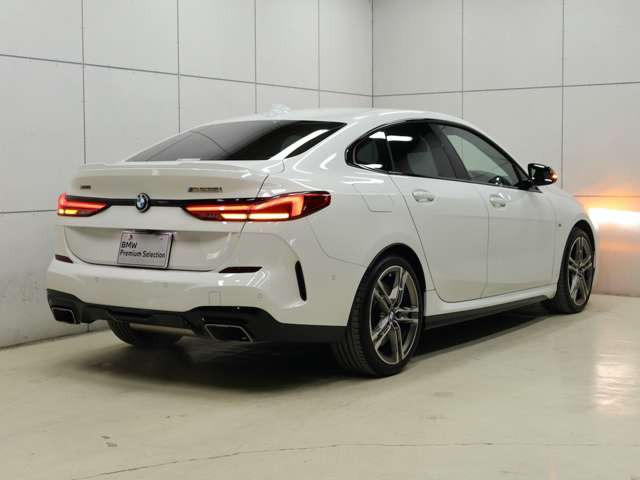 2シリーズクーペM235i