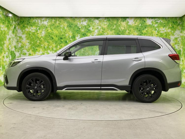 フォレスター1.8 スポーツ 4WD