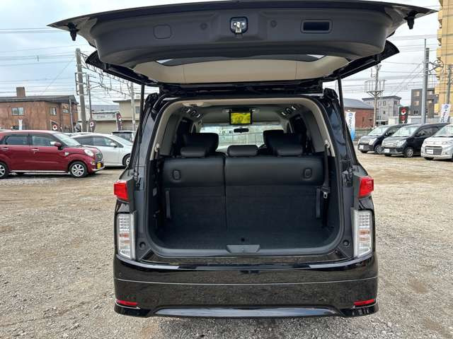 ���l�I�h���C�u���َx�X���̒��ÎԂ������ɂȂ��Ē������肪�Ƃ��������܂�!���X�͍���5���������ɖʂ��Ă���A�̂ڂ肪�ڈ�ƂȂ��Ă���܂�!