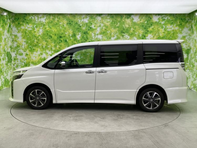 ヴォクシー2.0 ZS 煌III