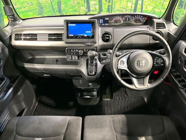 N-BOXカスタムL スタイルプラス ブラック