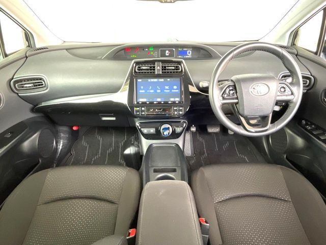 プリウス1.8 S セーフティ プラスII