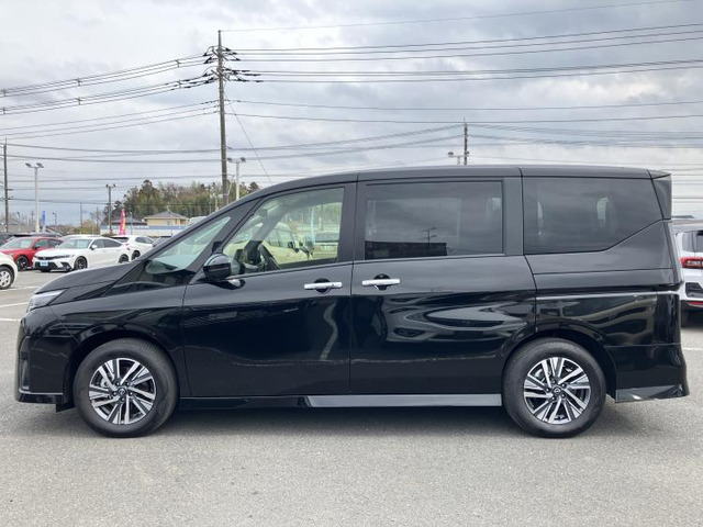 セレナ2.0 ハイウェイスターV