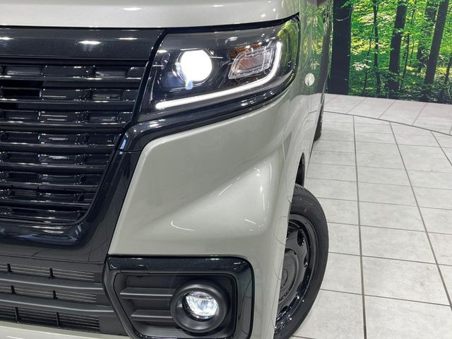 �yLED�w�b�h���C�g�z���V����ԑ��s�����ǍD�Ȏ��E���m�ۂ����S���ĉ^�]�ł��鍂�P�xLED�w�b�h���C�g�𑕔�!�_�����x�������A����d�͂��}�����Ă��܂��B