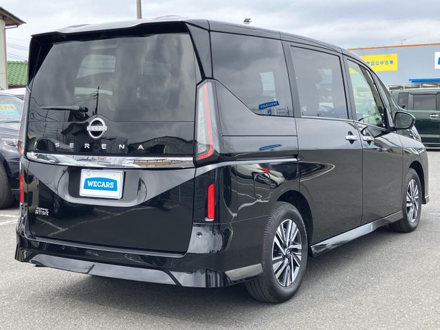 セレナ2.0 ハイウェイスターV