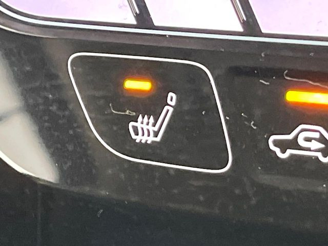 �y�V�[�g�q�[�^�[�z�������ɏd�󂷂�V�[�g�q�[�^�[!�G�A�R����葁�����܂��Ă����̂Ŋ�����̐l�����S�ł��ˁ�G�A�R���̉����͊������邩����A�Ƃ������ɂ����������߂ł��B