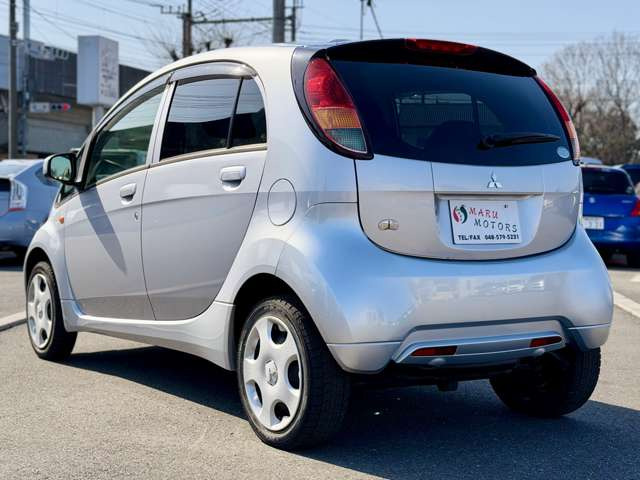 �x�����z�����x����������΁A����ȊO�̔�p�͊|����܂���̂ŁA�����S�������B�������]�i���o�[�Ȃǂ��q�l�̗v�]�Ɋ�Â��I�v�V�������̔�p�͕ʓr�K�v�ƂȂ�܂��B�ڍׂɊւ��Ă͂��₢�������������B