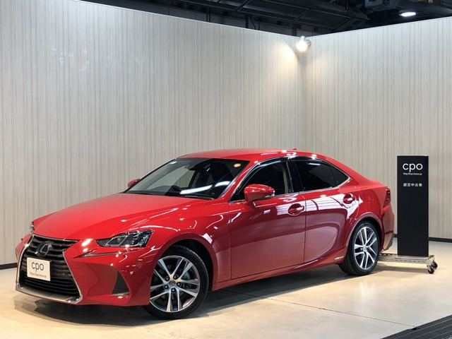 IS300h バージョンL 4WD