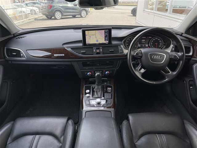 A62.0 TFSI クワトロ 4WD