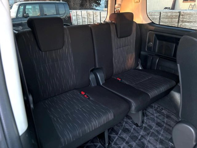 3��ڃV�[�g�͂�������ԗǍD����l�ł��������ƍ����Ē����܂��̂ŁA��l���ł̂��o���������N���N�ł��􂲉Ƒ��ŁA�C�̒m�ꂽ���ԂŁA�h���C�u�ɍs���̂��y���݂ł��ˁ�