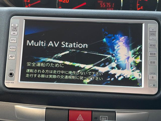 �y�i�r�Q�[�V�����z�g���₷���i�r�ŖړI�n�܂ł�������ē����Ă���܂��B�e��I�[�f�B�I�Đ��@�\���[�����Ă���A���Ԃ̉^�]������Ɋy�����Ȃ�܂�!!