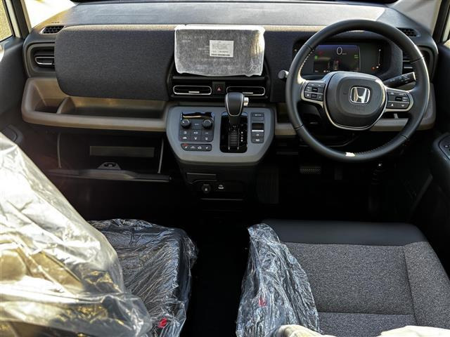 フリード1.5 e:HEV エアー EX