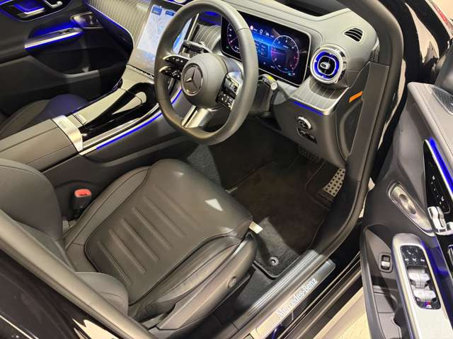 GLCクーペ220d 4マチック AMGラインパッケージ(ISG) 4WD