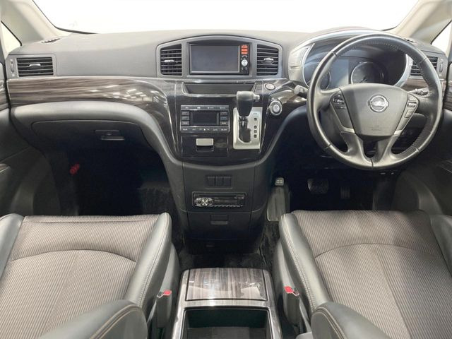 エルグランド2.5 250ハイウェイスター