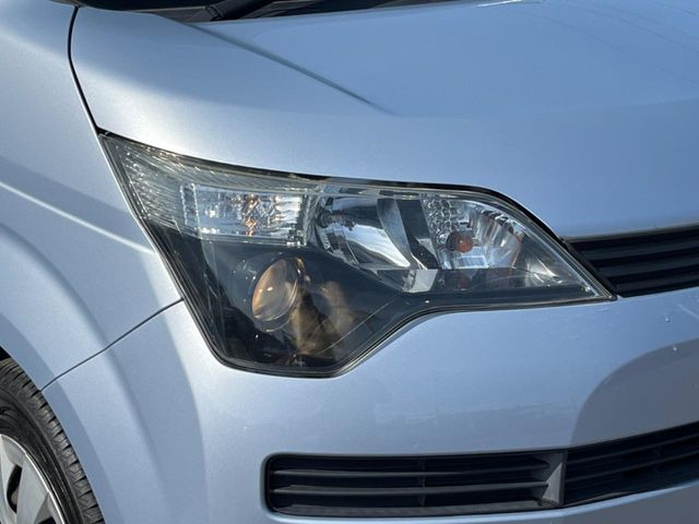 �yHID�w�b�h���C�g�z���ɖ��邭�O�����Ƃ炵�Ă����̂ŁA���V����Ԃ̑��s�������E�ǍD�ň��S���Ă���肢�������܂��B