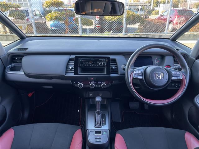 フィット1.5 e:HEV モデューロX