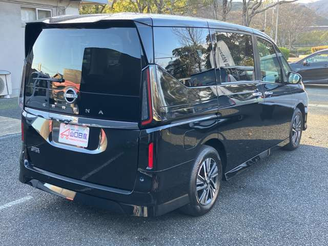 セレナ2.0 ハイウェイスターV Vセレクション