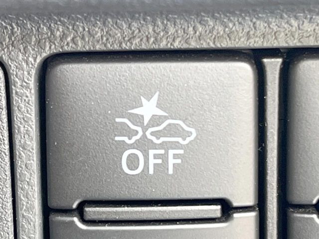 �y�X�}�[�g�A�V�X�g�z���s���ɑO���̎ԗ�����F�����A�Փ˂������Ȏ��͌x��ƃu���[�L�ŏՓˉ���Ɣ�Q�y�����A�V�X�g�B�����S�Ƀh���C�u�����y���݂��������܂��B