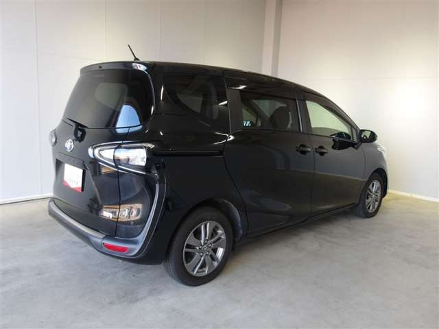 シエンタハイブリッド 1.5 ファンベース G セーフティエディションII