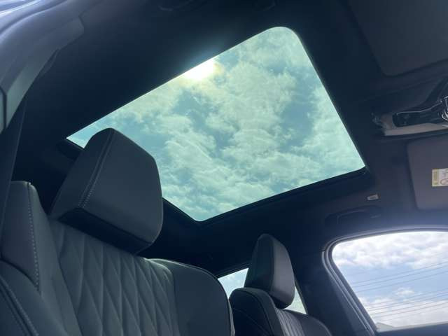 iX2xドライブ30 Mスポーツ 4WD