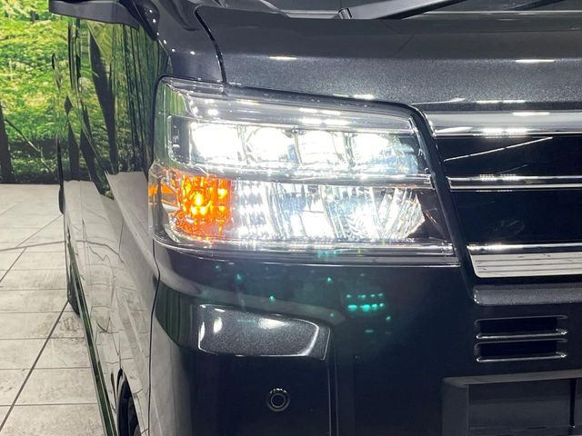 �yLED�w�b�h���C�g�z���V����ԑ��s�����ǍD�Ȏ��E���m�ۂ����S���ĉ^�]�ł��鍂�P�xLED�w�b�h���C�g�𑕔�!�_�����x�������A����d�͂��}�����Ă��܂��B