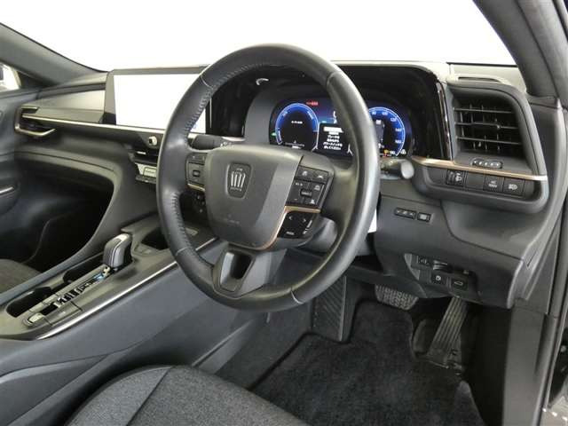 クラウンクロスオーバー2.5 G アドバンスト E-Four 4WD