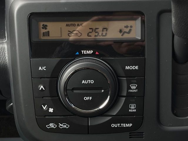 �y�I�[�g�G�A�R���z��x���D�݂̉��x�ɐݒ肷��΁A�ԓ��̉��x�����m�����ʂ≷�x�������Œ����B����&hellip;����&hellip;�Ɖ��x���X�C�b�`���������K�v�͂���܂���B���K�Ȏԓ���Ԃɂ͕K�{�̋@�\�ł��ˁ�