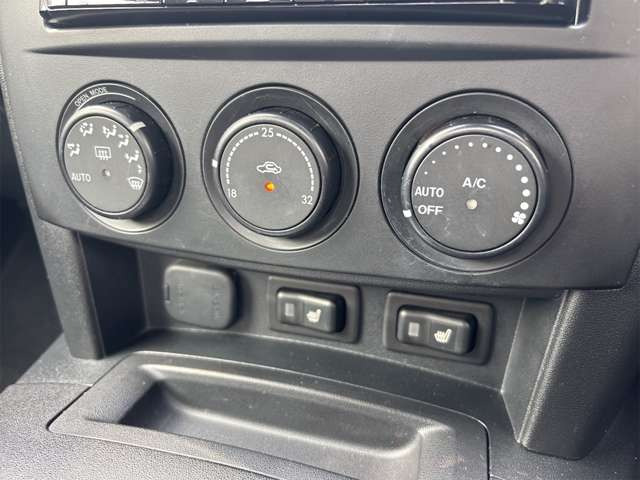 �I�[�g�G�A�R��