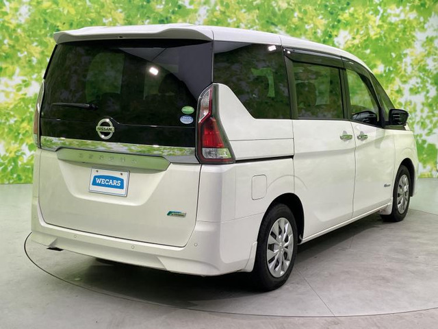 セレナ2.0 X Vセレクション