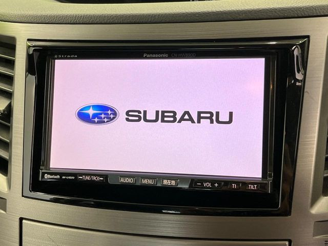 �y�����i�r�z�l�C�̏����i�r�𑕔����Ă���܂��B�i�r�̎g���₷���͂������A�I�[�f�B�I�@�\���[��!�L�����v�◷�s�͂������A�ʋ΂┃�����ȂǕ��i�̃h���C�u���y�����Ȃ�͂���