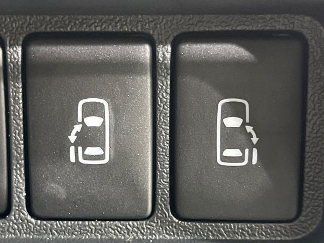 �y�����p���[�X���C�h�h�A�z�X�}�[�g�L�[��^�]�Ȃ̃X�C�b�`�Ō�ȗ����X���C�h�h�A�̊J���\���d��������͂����ăh�A���J����K�v�������A�����Ȃ��q�l�ł��ȒP�ɊJ���߂ł����K�ł���