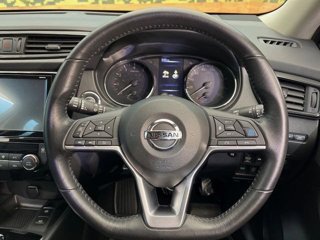 �y�����v�����X�e�A�����O�z�㎿�Ȋv���g�p���邱�ƂŁA��ɂ����������݂ƂĂ��^�]���₷���n���h���ł���