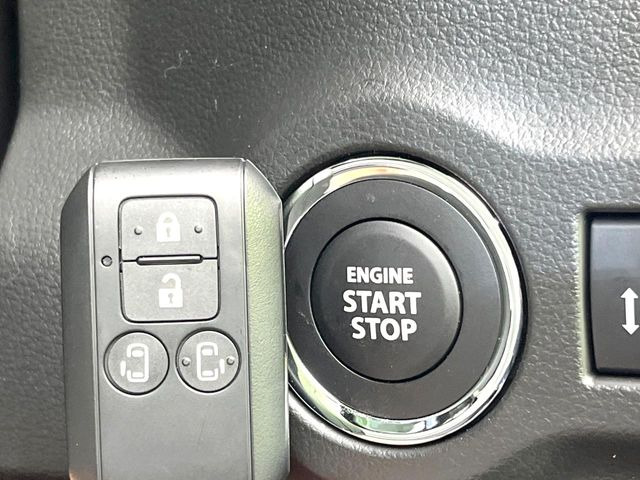 �y�L�[���X�X�^�[�g�V�X�e���z�J�o����|�P�b�g�ɓ��ꂽ�܂܂ł��h�A�̎{���E�������\�ȃX�}�[�g�L�[�𑕔��B�G���W���̃I���E�I�t�����J�M�����o���K�v����������Ƃ��Ă��֗��ł���