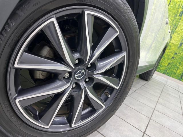 �y�O���[�h��p����19�C���`�A���~�z�C�[���z�f�U�C�����̍��������A���~�z�C�[���𑕒����Ă���܂��B�e��ЊO�A���~�z�C�[����A�X�^�b�h���X�^�C�����戵�����Ă���܂��B���񂲑��k����������