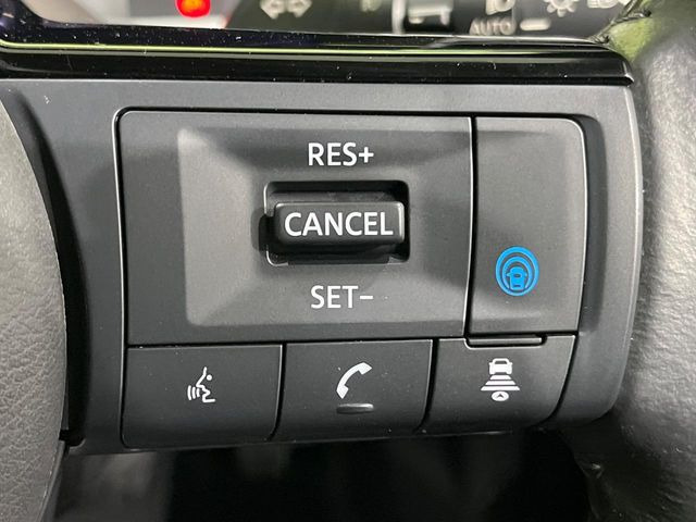 �y�v���p�C���b�g�z�������H�ł̒��������s���y��!!�a�؎��Ə��񑖍s�̃V�[���ŁA�A�N�Z���E�u���[�L�E�X�e�A�����O�������Ő��䂵�A�������^�]�̕��S���y�����Ă���܂���