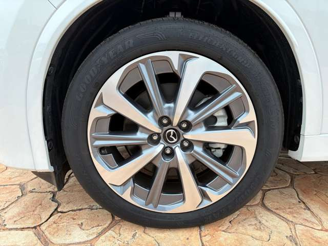 CX-803.3 XD ハイブリッド プレミアム モダン ディーゼル 4WD