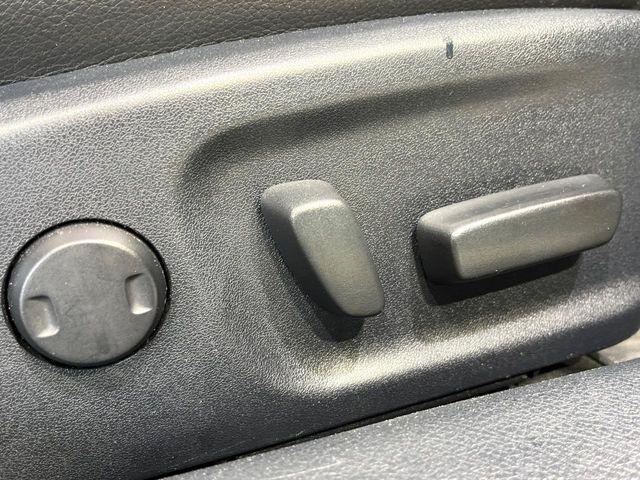 �y�p���[�V�[�g�z�X�C�b�`��ŊȒP�ɃV�[�g�̔��������\!�d��������͂�����܂���!���K�ȃV�[�g�|�W�V�����ɃZ�b�g���āA���K�ȃh���C�u�����y���݂��������B