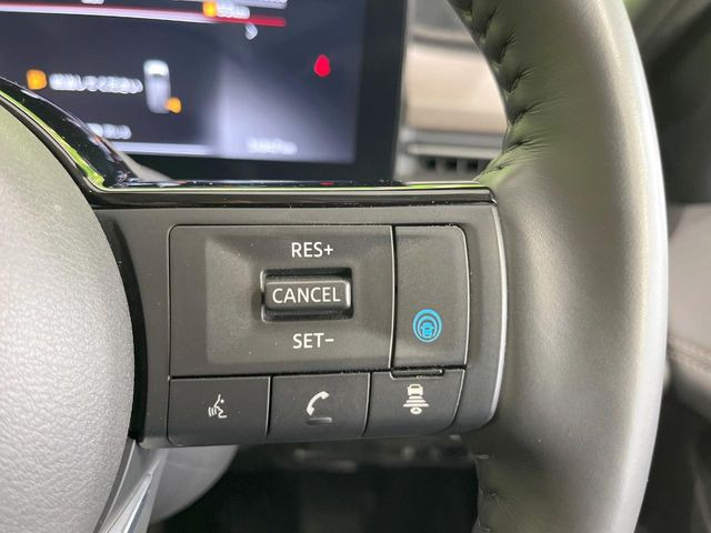 �y�v���p�C���b�g�z�������H�ł̒��������s���y��!!�a�؎��Ə��񑖍s�̃V�[���ŁA�A�N�Z���E�u���[�L�E�X�e�A�����O�������Ő��䂵�A�������^�]�̕��S���y�����Ă���܂���