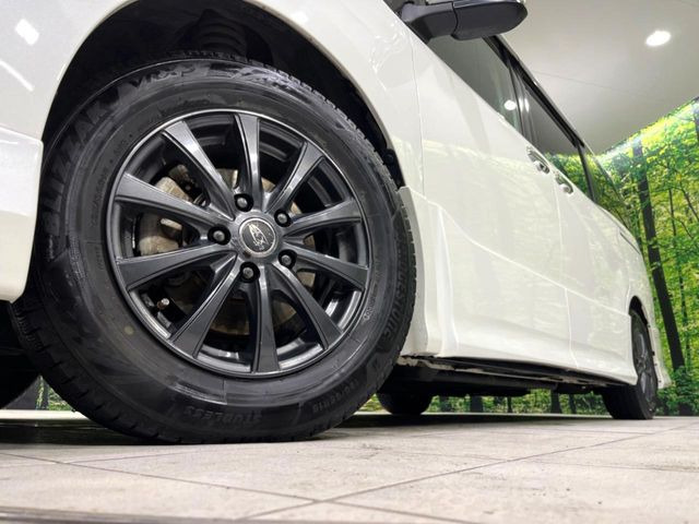 �y15�C���`�A���~�z�C�[���z�O�ςɃ}�b�`�����A���~�z�C�[���𑕒����Ă���܂��B�e��A���~�z�C�[����A�X�^�b�h���X�^�C�����戵�����Ă���܂��B���񂲑��k����������